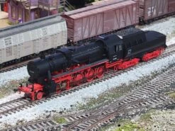 Roco 62282 HO Scale 2-10-0 BR 52 Steam Locomotive DB 52 2158 With DCC -USED