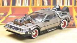 1/18 Sunstar DeLorean DMC-12 DMC12 Back To The Future III With Red Wheels Diecast Car Model