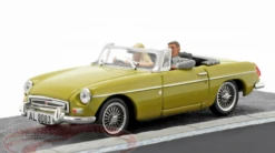 1/43 Ixo MGB James Bond Movie Car With Characters The Man With The Golden Gun (1974) Car Model