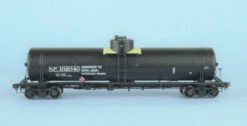 American Limited Models 1868 HO Scale GATC Welded Tank Car Northern Pacific NP 102040