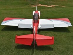 42% RV4 100-120cc White/Red ARF -Best Toy Car grpp rv4 wrn