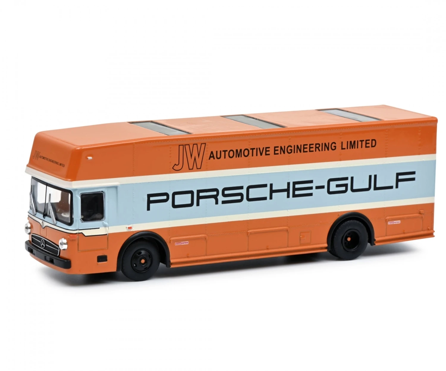 Schuco 452030100 (1:64) JW AutomotiveRace Transporter Porsche-Gulf 3 Schuco 452030100 (1:64) JW AutomotiveRace Transporter Porsche-Gulf